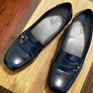 Navy blue Life Stride Shoes